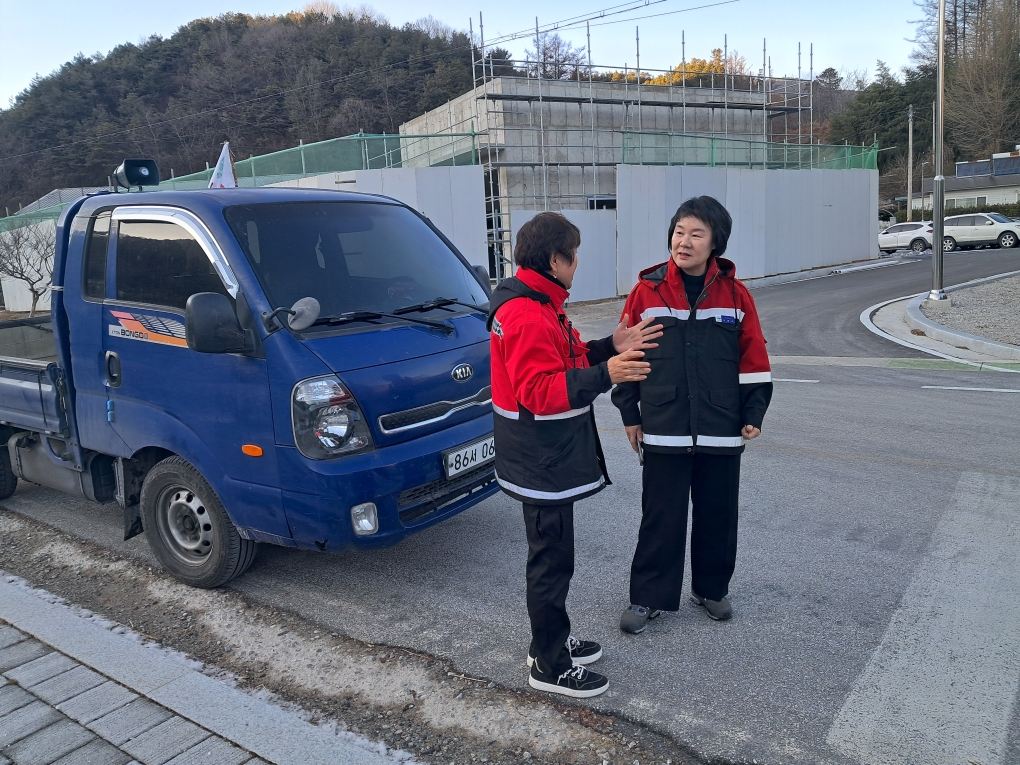 김현미 거창군 부군수, 산불 취약지역 현장 예찰