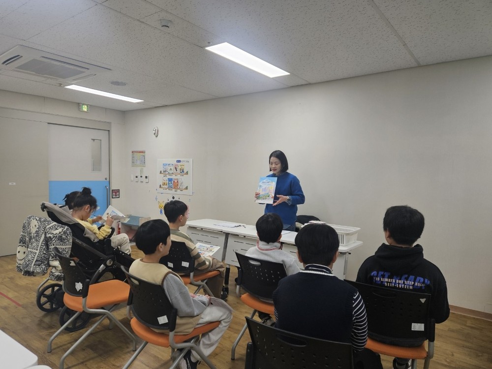 수원시 호매실도서관, ‘마음치유 그림책상담소’ 운영