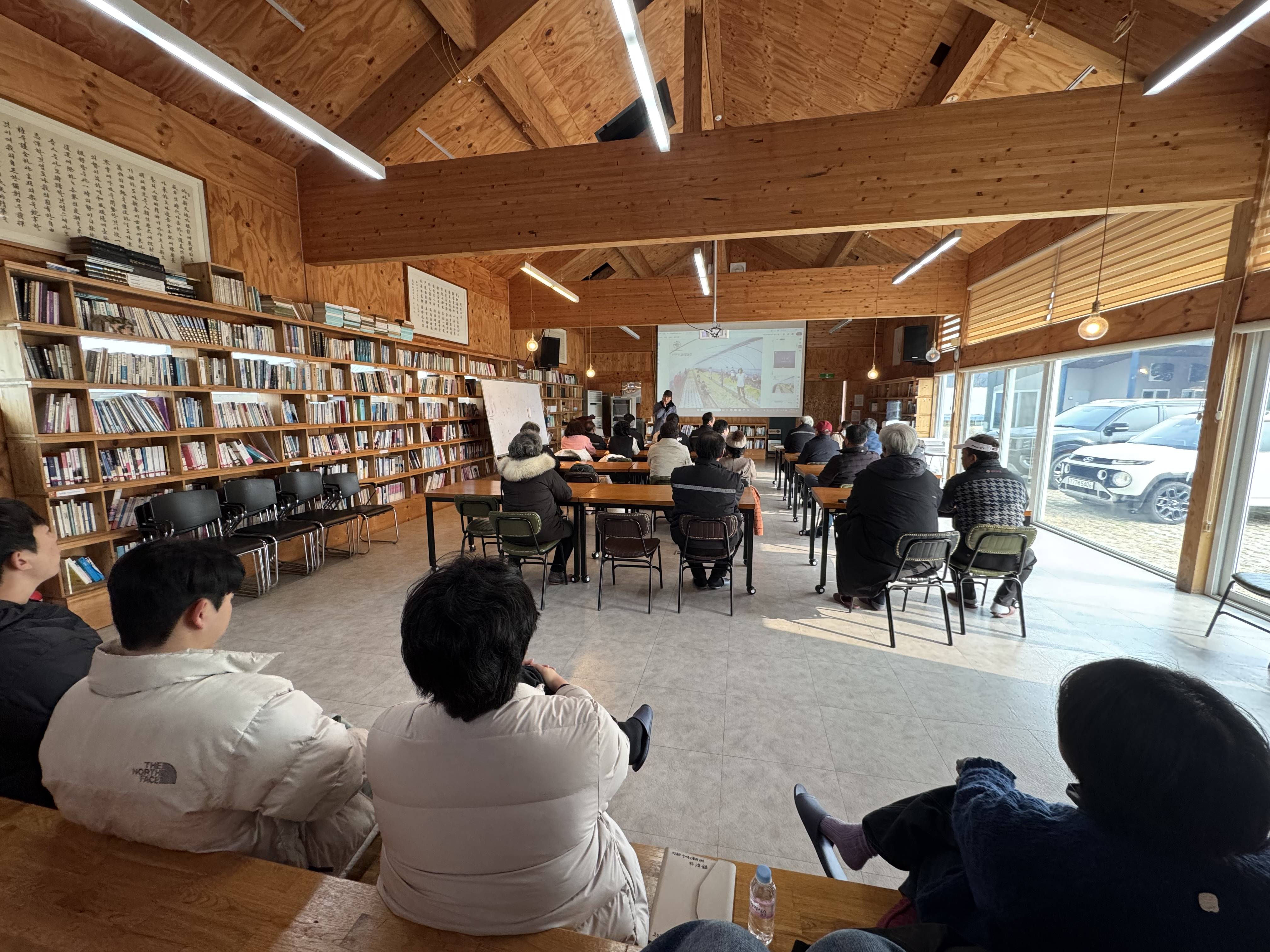 장흥군 마을활동가, '지속가능한 마을공동체' 선진지 견학