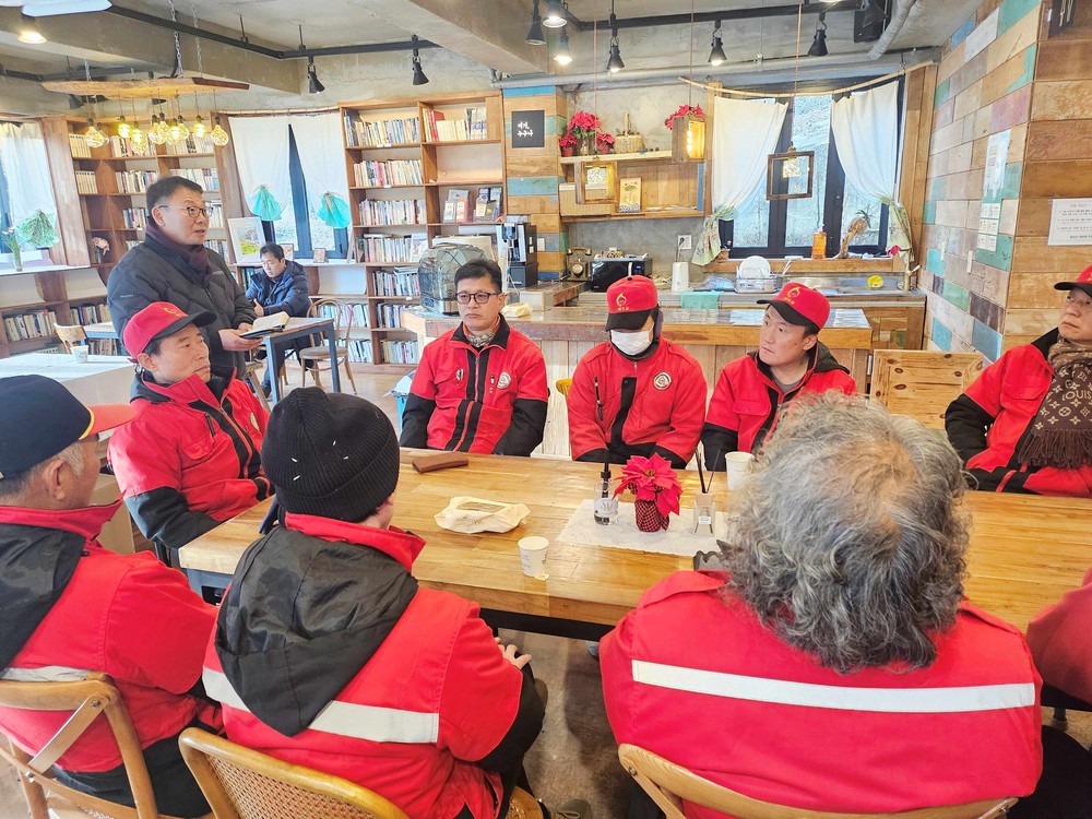 함양군 마천면, 산불감시원 산불 예방 및 대응 체계 점검 교육