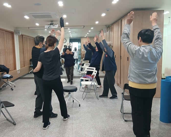 종로구, 낙상 위험 어르신 운동 프로그램 운영