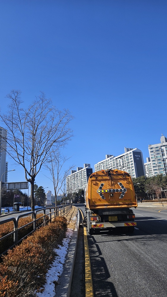 파주시, 생활권 중심 도로청소 강화로 미세먼지 저감 총력