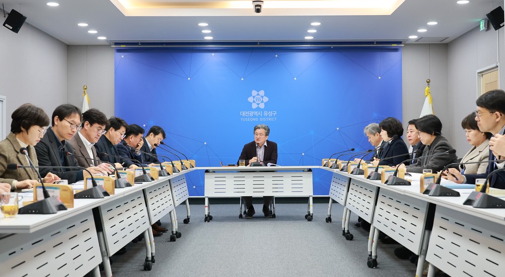 정용래 유성구청장, 현안 사업 주민 안내·안전대책 강조