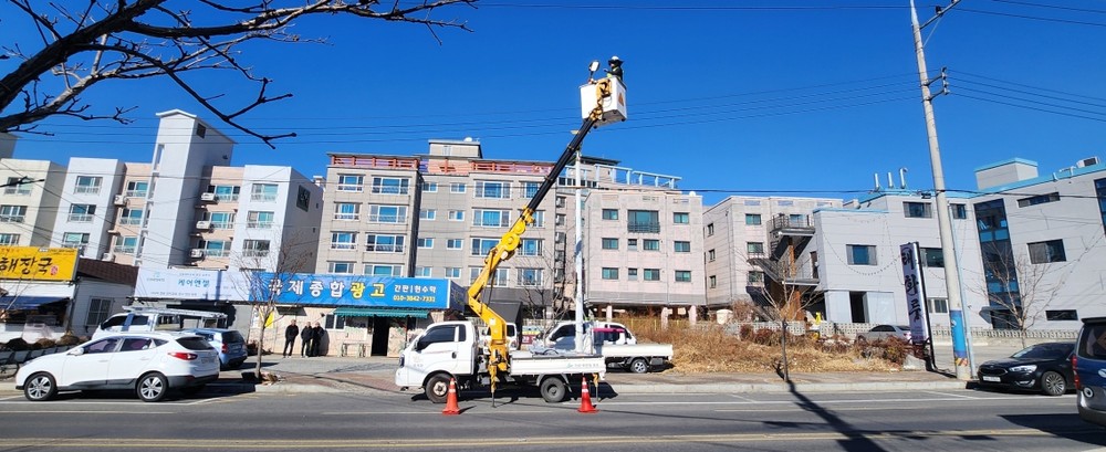 밀양시, 설 명절 대비 가로(보안)등·경관조명 특별 점검 실시