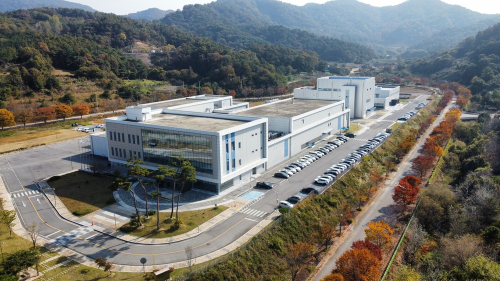 ‘창립 9주년’ 화순 미생물실증지원센터, 공공 CDMO에서 mRNA로 영역 확장한다
