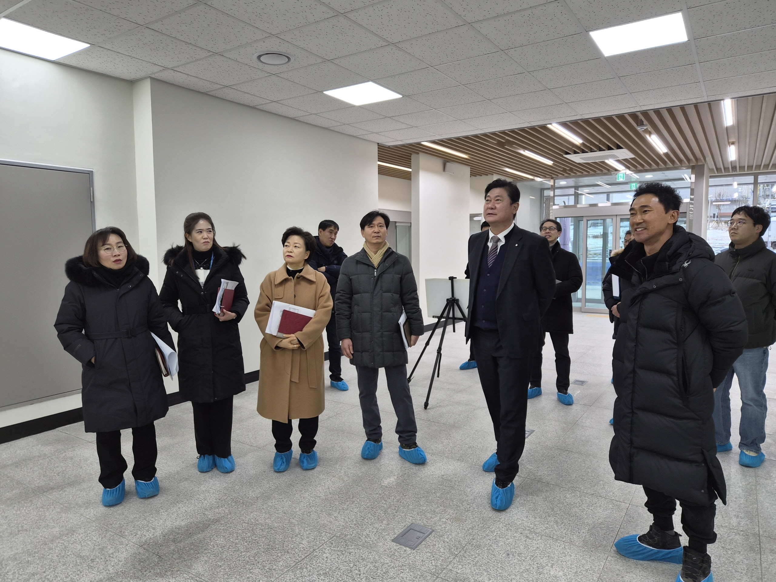 이영훈 미추홀구청장, 용현3동 행정복지센터 신축 공사 현장점검 나서