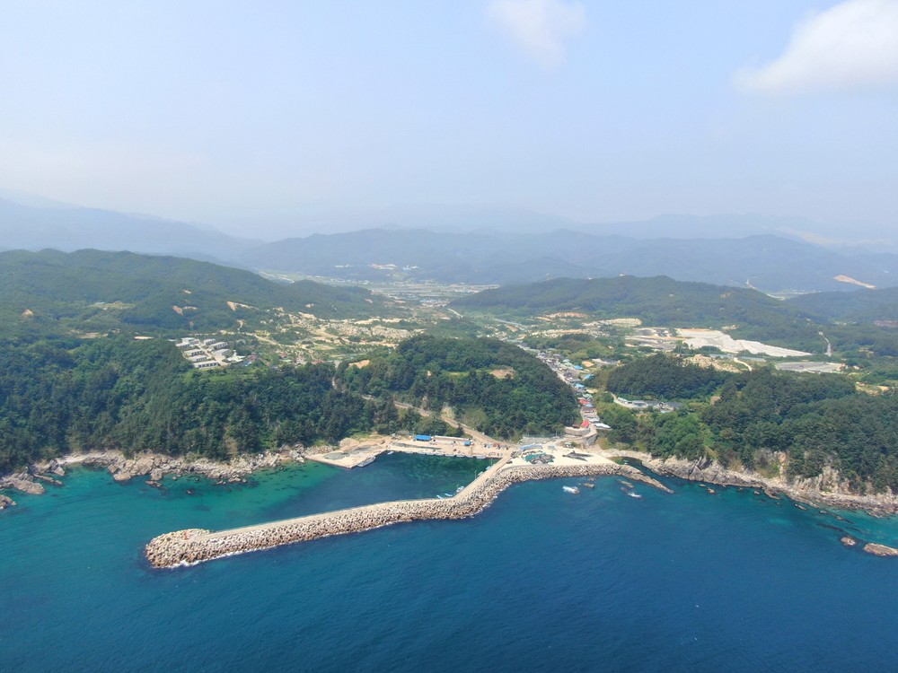 삼척시, 대진항 방사제·호안 신설로 안전한 어항 환경 조성