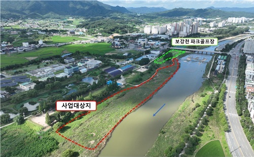 증평군, 급증하는 파크골프 수요에 선제 대응...보강천 18홀 확장 조성