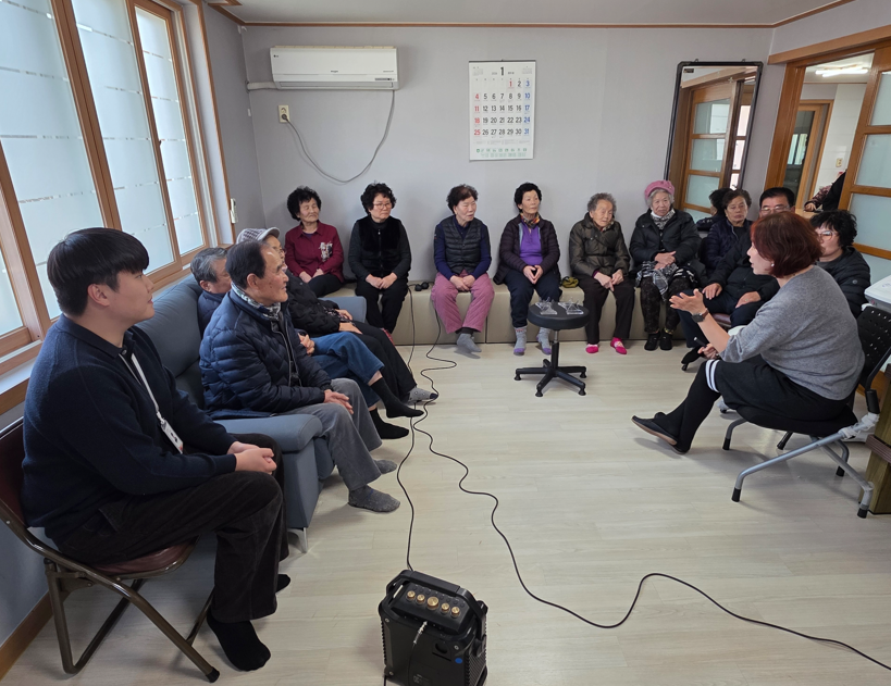 군위군, 주민호응 잇따라 기초생활거점조성 역량강화교육 추진