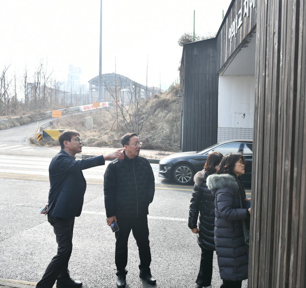 영통구 생생현장해결단, 이의1교 지하차도 주민 요구 사항 확인차 현장 행정