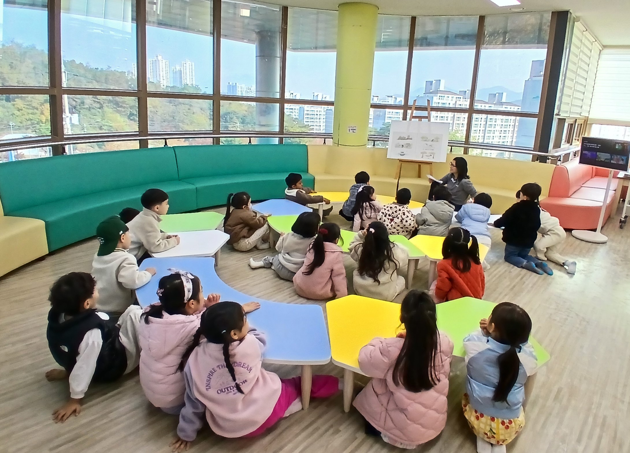 시립 ․ 남부도서관, 어린이 대상 도서관 견학 프로그램 운영