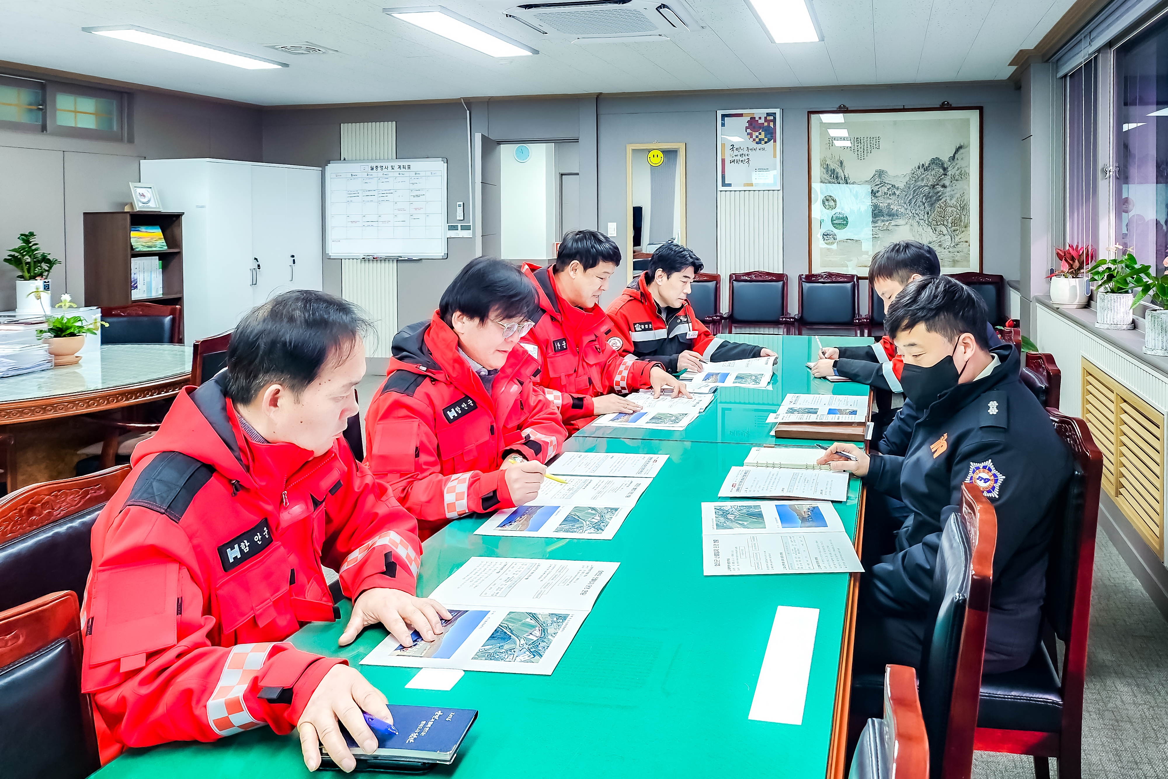 함안군, 겨울철 산불 대응 강화를 위해 함안소방서와 간담회 개최