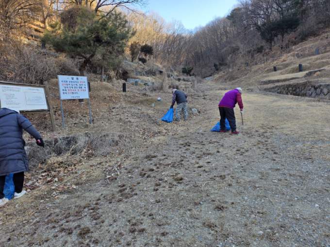용인특례시 기흥구, 지곡동 공동묘지 환경 정비