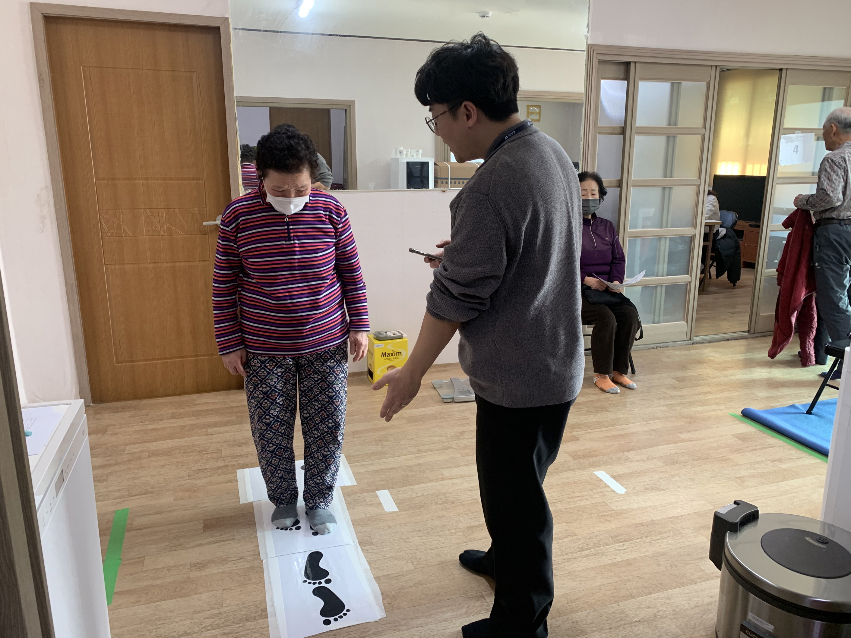 청양군, ‘행복한 4色 건강마을’로 어르신 활력 충전 현장 열기 가득