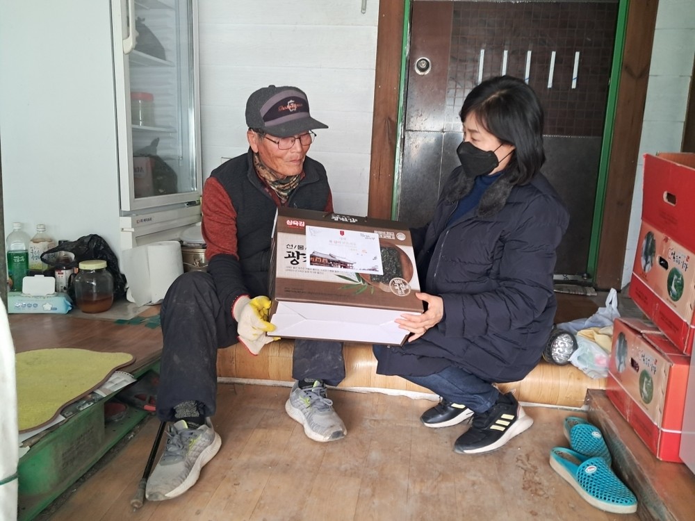 밀양시, 설 명절 소외된 이웃에 따뜻한 안부 전해