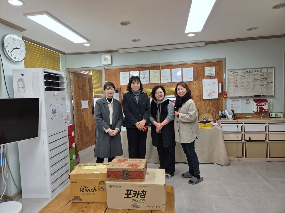 창원특례시 도서관사업소, 설 맞이 복지시설 위문 방문