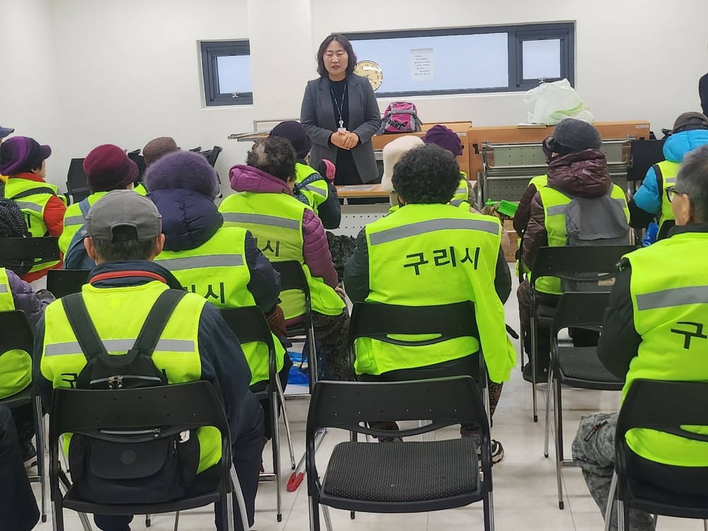 구리시 인창동 행정복지센터, 2026년 노인일자리사업 참여자 활동교육 실시