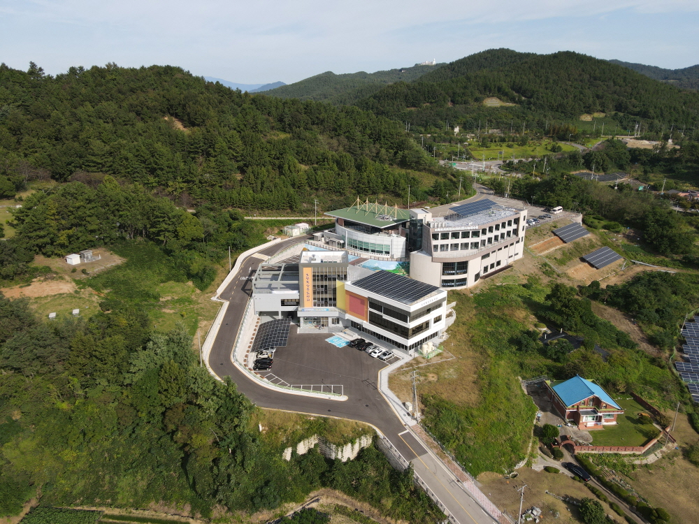 고흥군 도양복합문화센터, 지역활력 불어넣는 ‘행복 거점’으로 부상