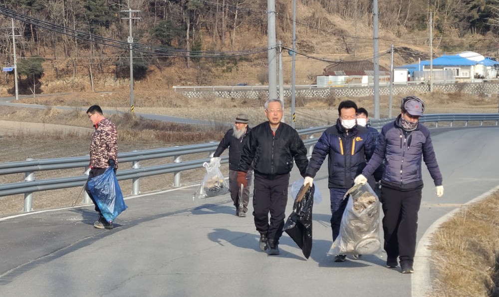 홍동면, 설맞아 마을별 환경정화
