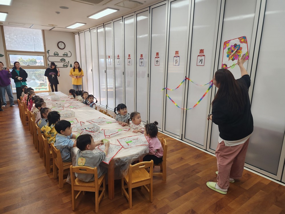 고창군육아종합지원센터 어린이집 대상 ‘설맞이 민속한마당’ 진행