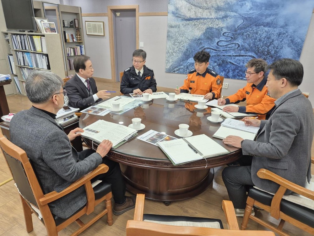 폐기물업체 화재로 산림 0.36ha 소실… 단양군 “무관용·검찰 송치”