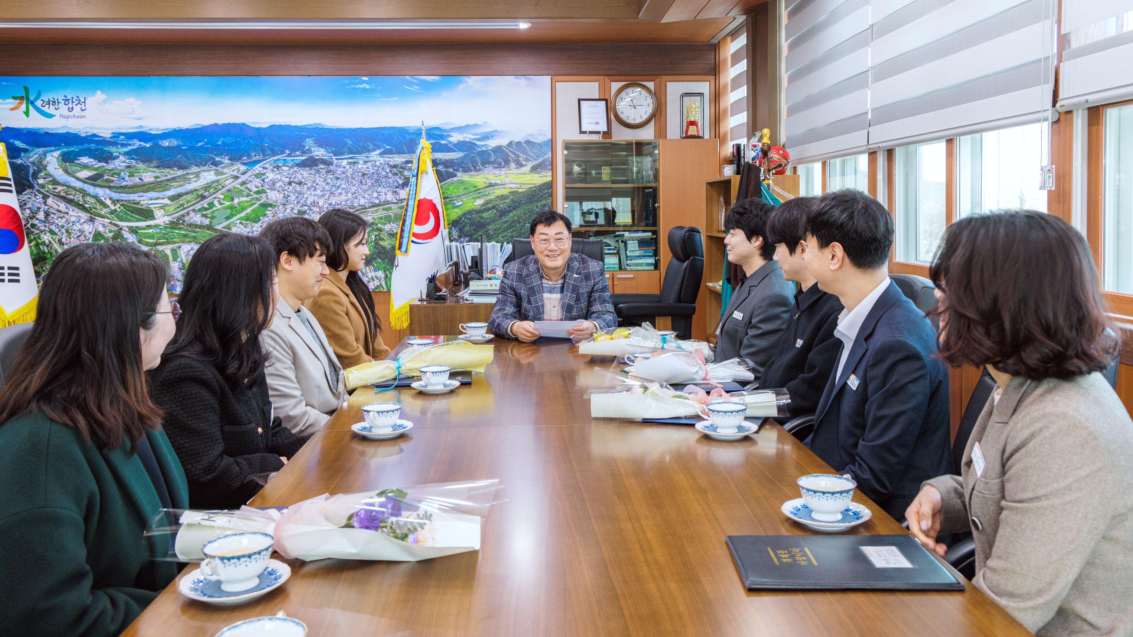 합천군 민원업무 우수공무원 간담회 개최