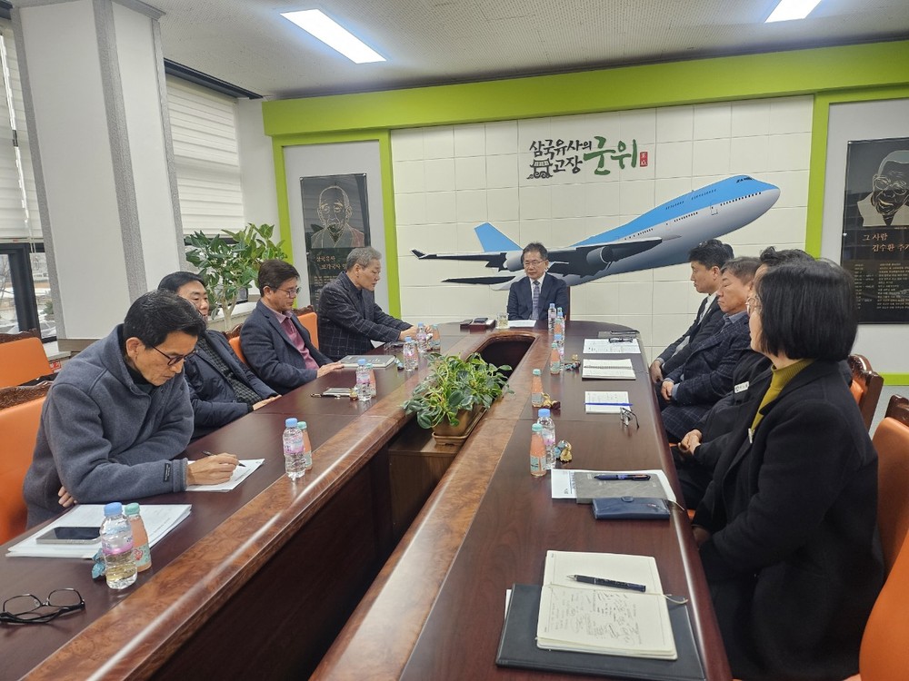 “현장이 답이다” 농업인 상담소장 소통의 장 마련 군위군 농업 소통 지도 강화