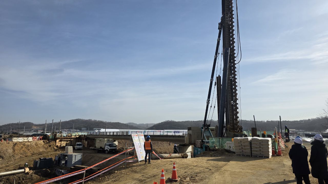 파주시, ‘고창교 교량 및 연계도로 확장공사’ 2026년 상반기 준공 목표로 공정관리 강화