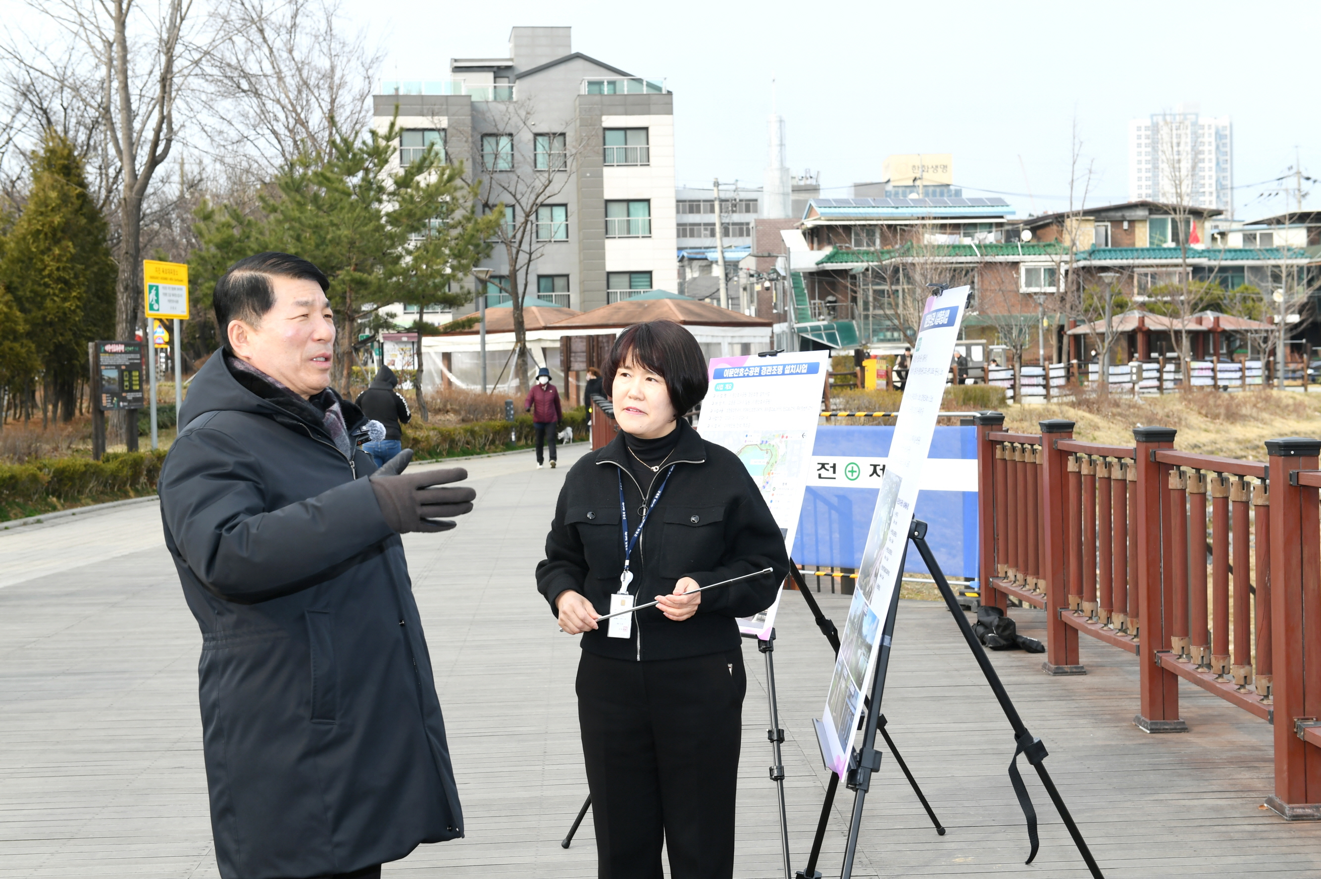 구리시 이문안호수공원 현장 점검… 시민 중심의 힐링 공간 조성