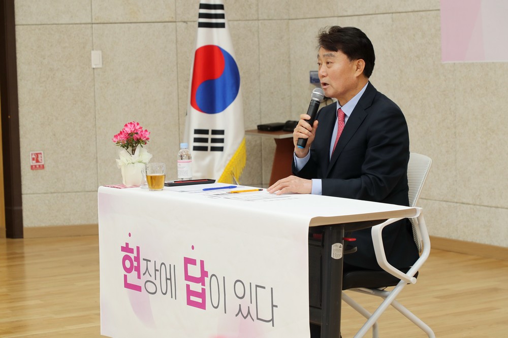 군포시, ‘동 순회 민원상담소, 찾아가는 이동시장실’ 운영