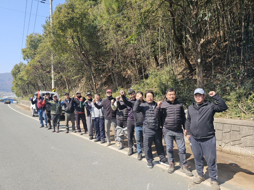 장흥군 대덕읍, 새봄맞이 진입로 주변 환경정비 실시