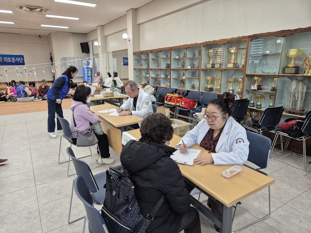 순천의료원 의료봉사단, 사평면에서 무료 진료 봉사 실시