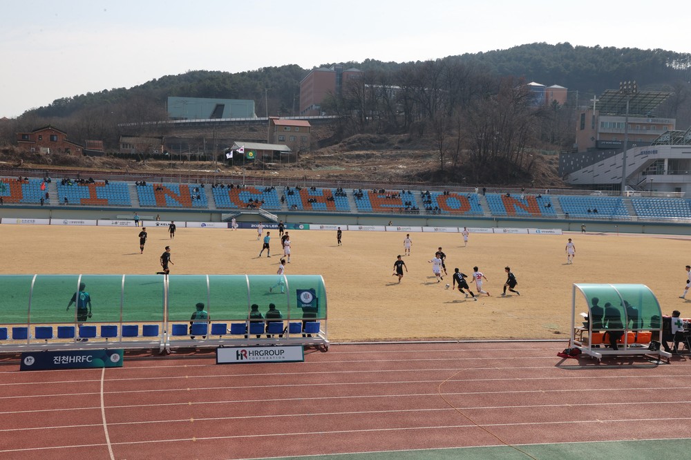 진천HR FC, 홈 개막전 2-0 승리…K4리그 역대 최다 관중 기록