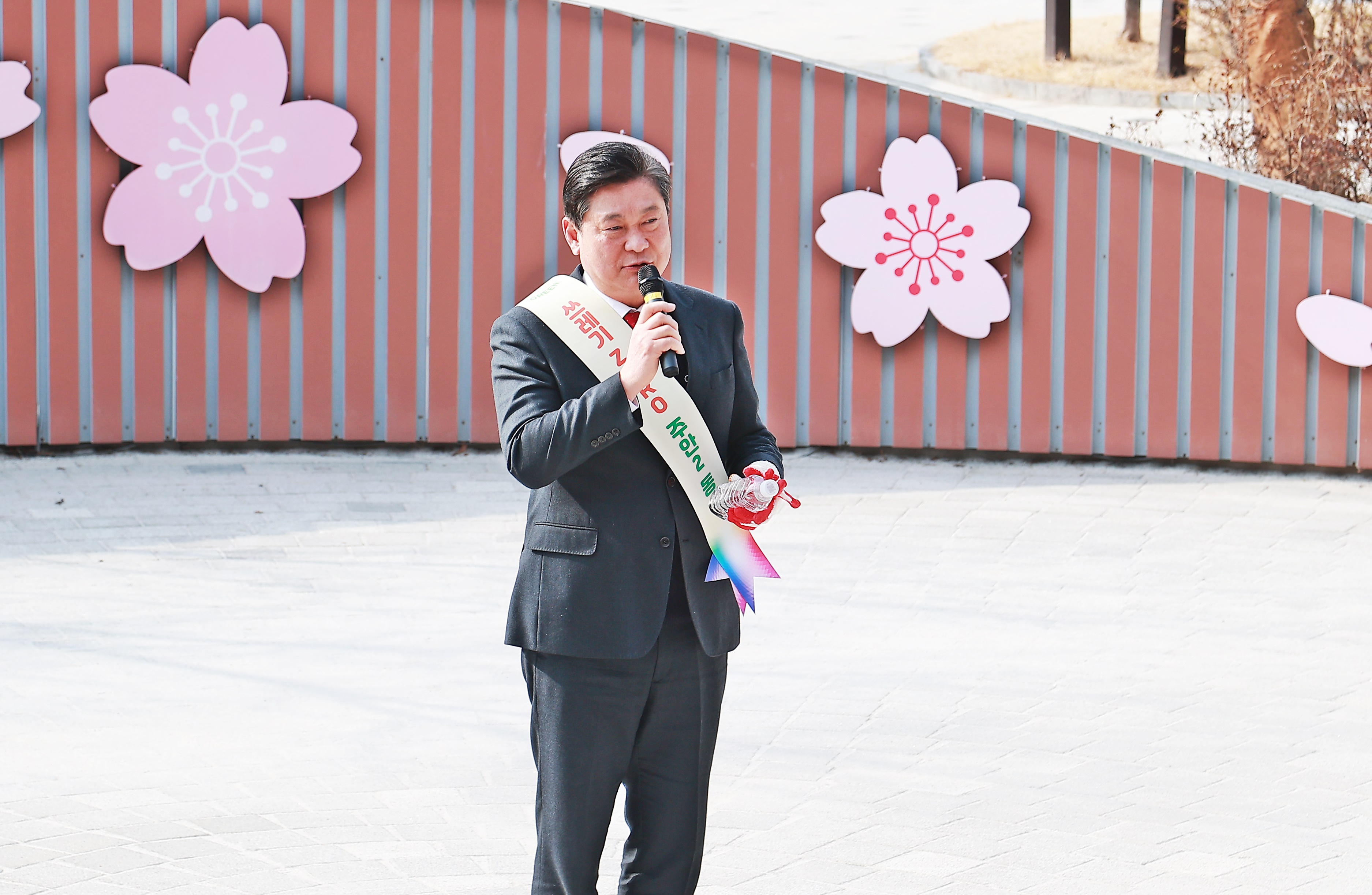 미추홀구, 겨울 묵은때 벗겨 낸다 수봉산 주변 등 합동 환경 정비 실시