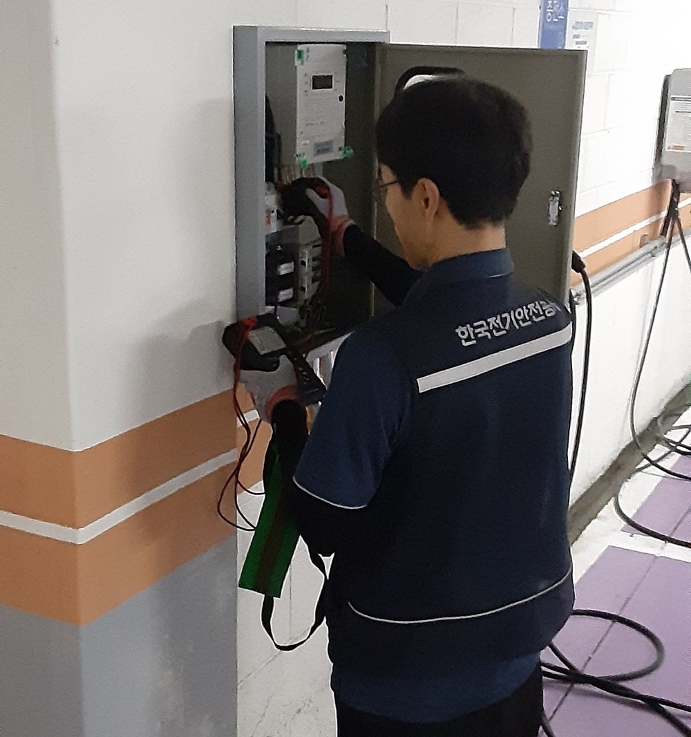 은평구, 전기차 충전시설 267개소 상반기 안전 점검 시행