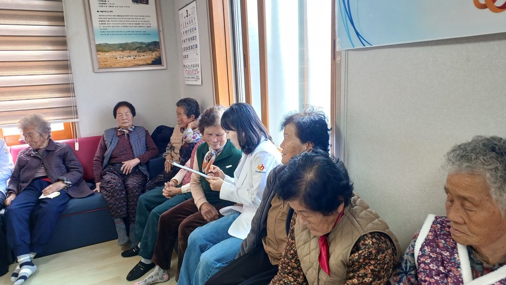 치매도 마을이 함께 돌본다 ! 2026년 치매보듬마을사업 설명회 및 치매인식도 조사 실시