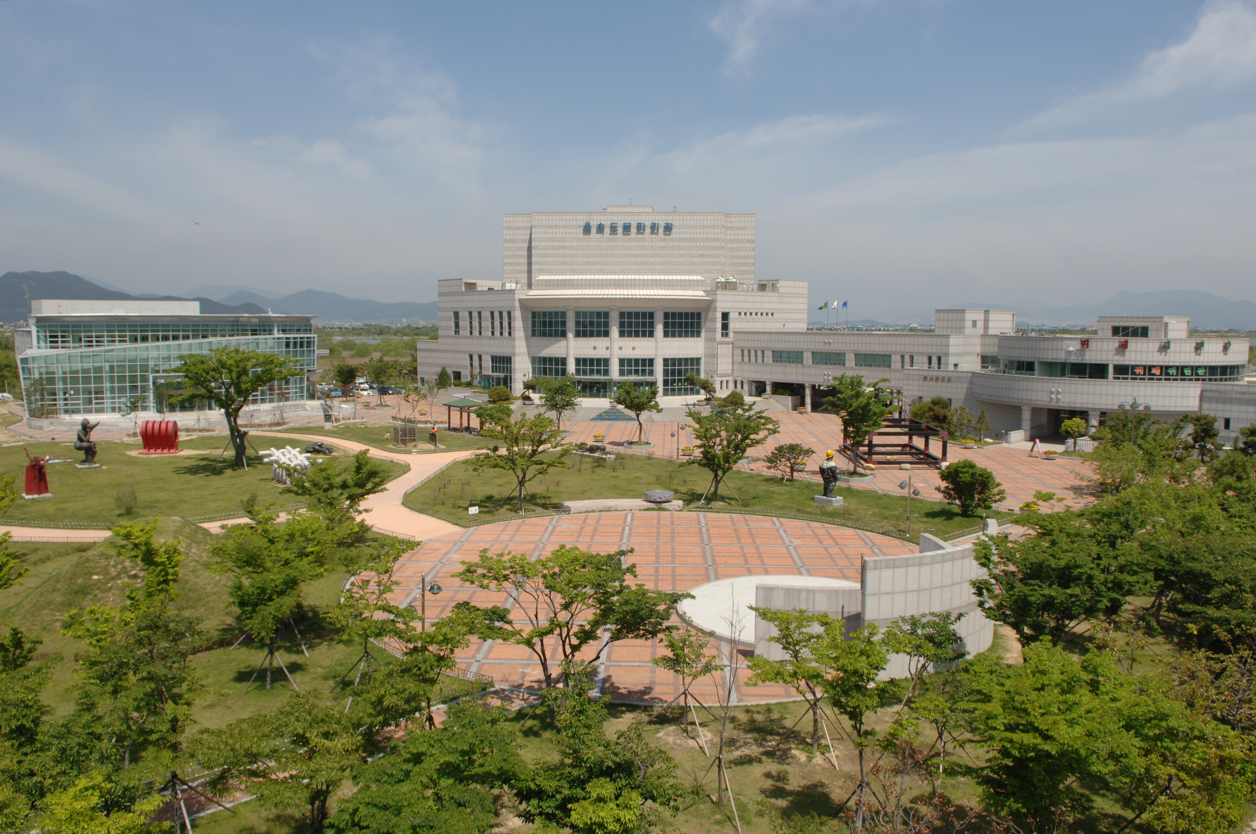 을숙도문화회관, 4월 다채로운 공연 라인업 선보여