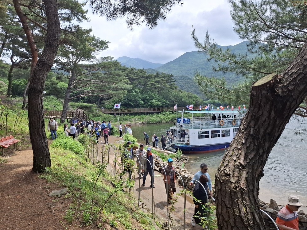 괴산군, 새봄 맞아 괴산호 유·도선 운항 재개