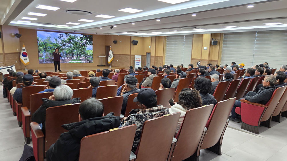 “교육은 필수, 방제는 타이밍!” 홍천군, 과수 화상병 예방‘골든타임’ 사수