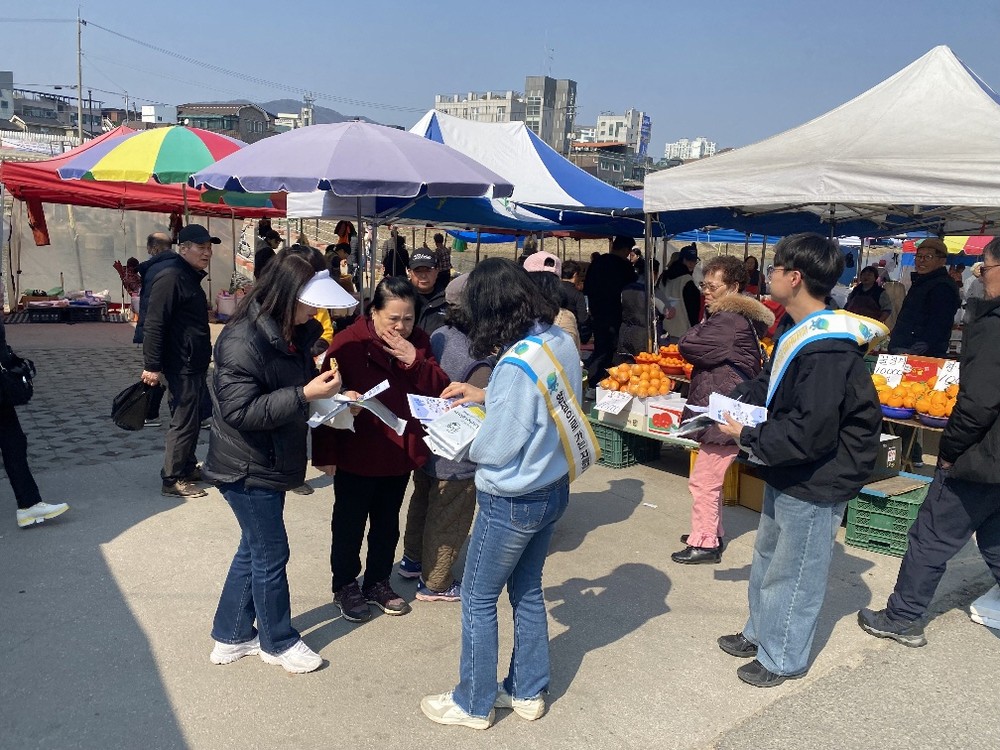 포천시, 신읍오일장에서 ‘찾아가는 도로명주소 홍보’ 실시