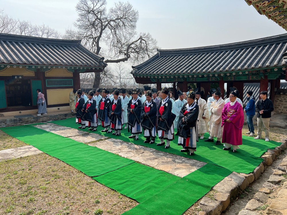 합천군 향교 춘기 석전대제(춘향제) 봉행