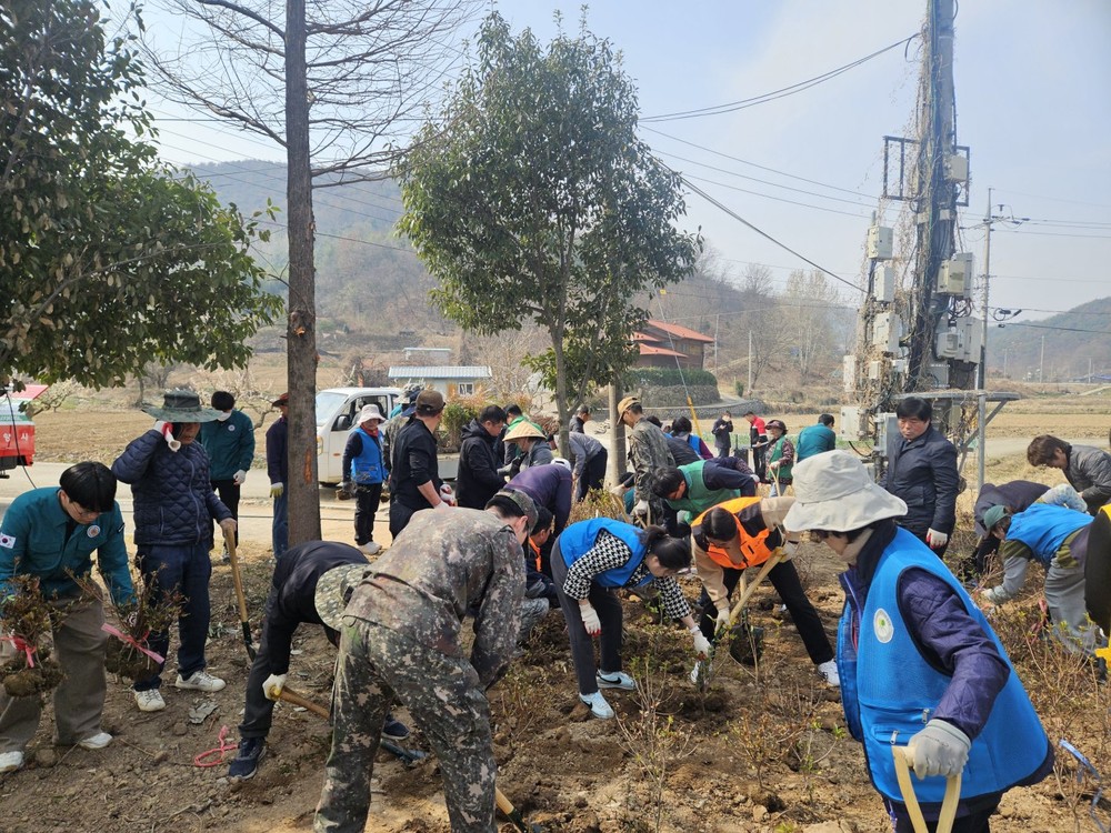 부북면, 식목일 맞아 나무 심기 행사 및 산불 예방 캠페인 개최