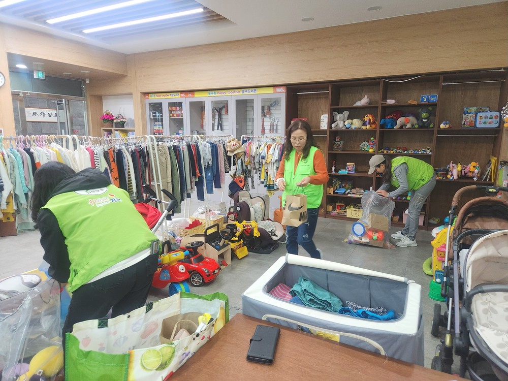 율곡동 ‘맘(mom) 통하는 율곡상점’ 봄맞이 새 단장 마쳐