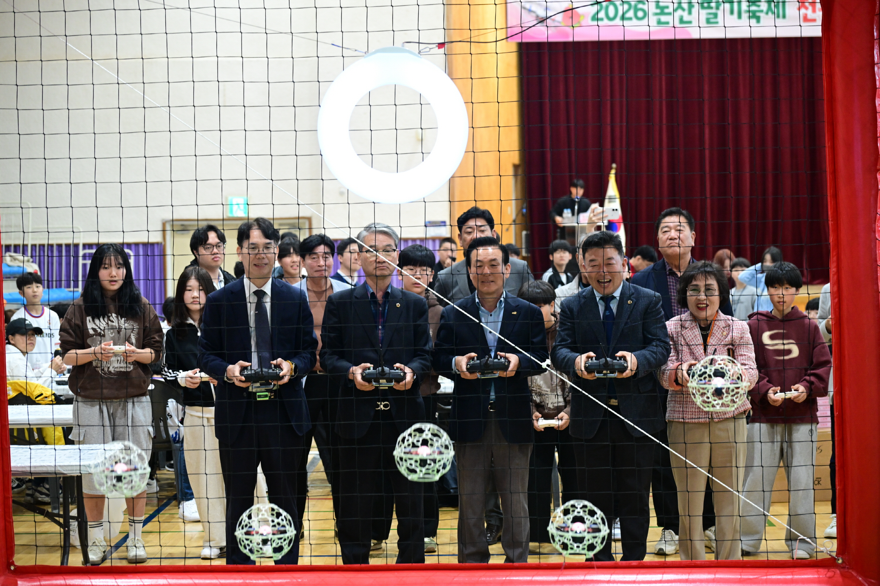 ‘하늘 위의 스트라이커’ 드론축구로 미래 산업 지평 넓히다!