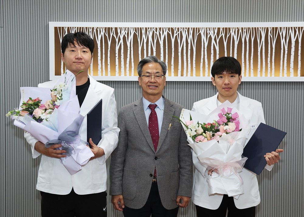의료취약지에 헌신한 공중보건의 2명, 보건복지부 장관 표창 수상