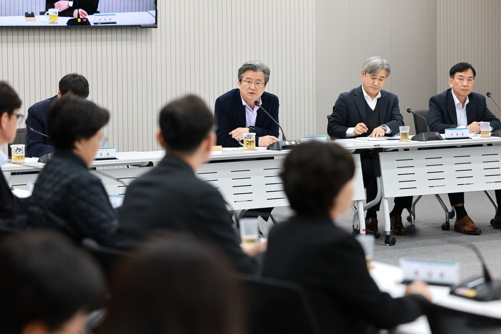 정용래 유성구청장, 교통혼잡·에너지 위기 해소에 공직자 솔선수범 강조