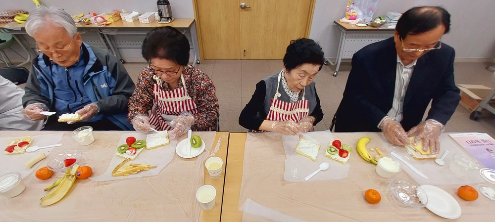 청도군, 치매환자쉼터‘기억쑥쑥 요리교실’운영