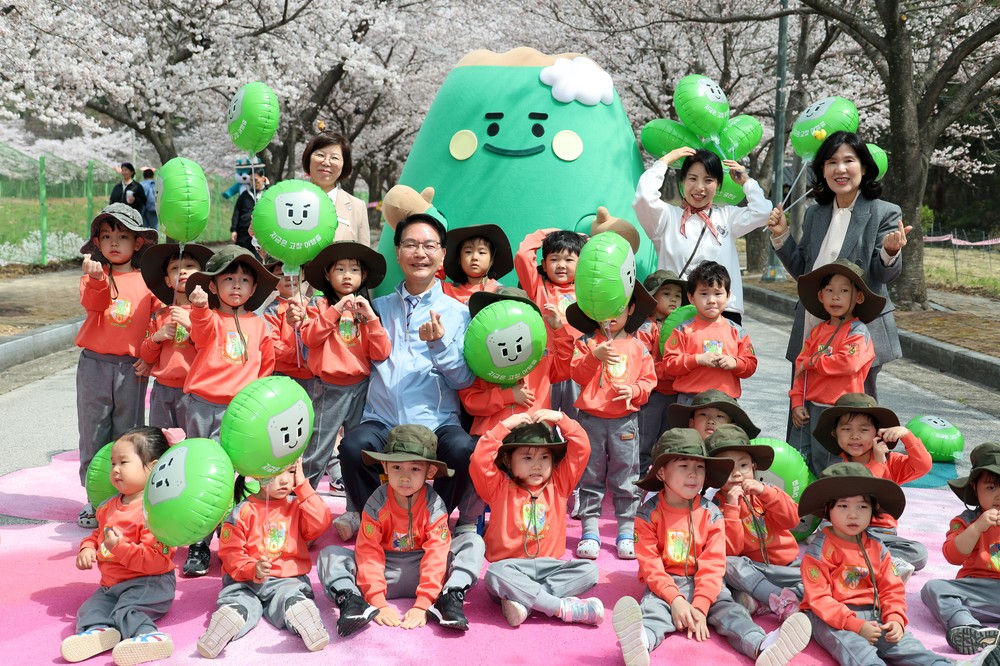 고창군, ‘봄, 봄, 봄’ 제4회 고창 벚꽃축제 성황리에 마무리