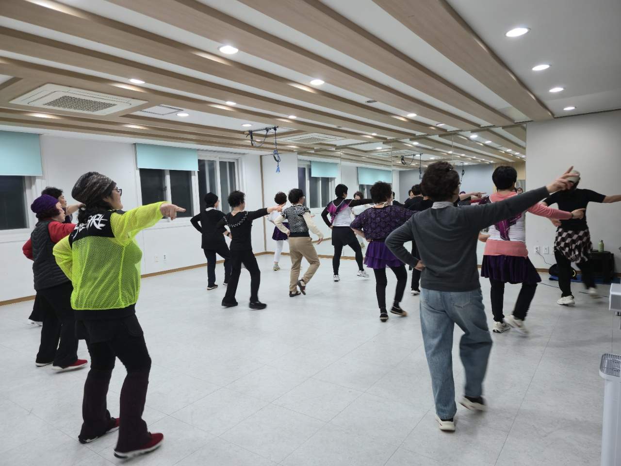 논산시, 화지시장 상인 대상 건강프로그램 운영