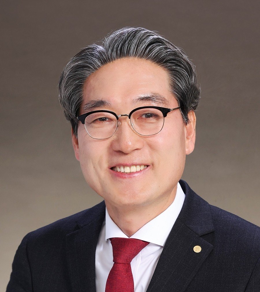 김해인재양성재단 초대 대표이사 원종하 임명…지‧산‧학 협력체계 본궤도